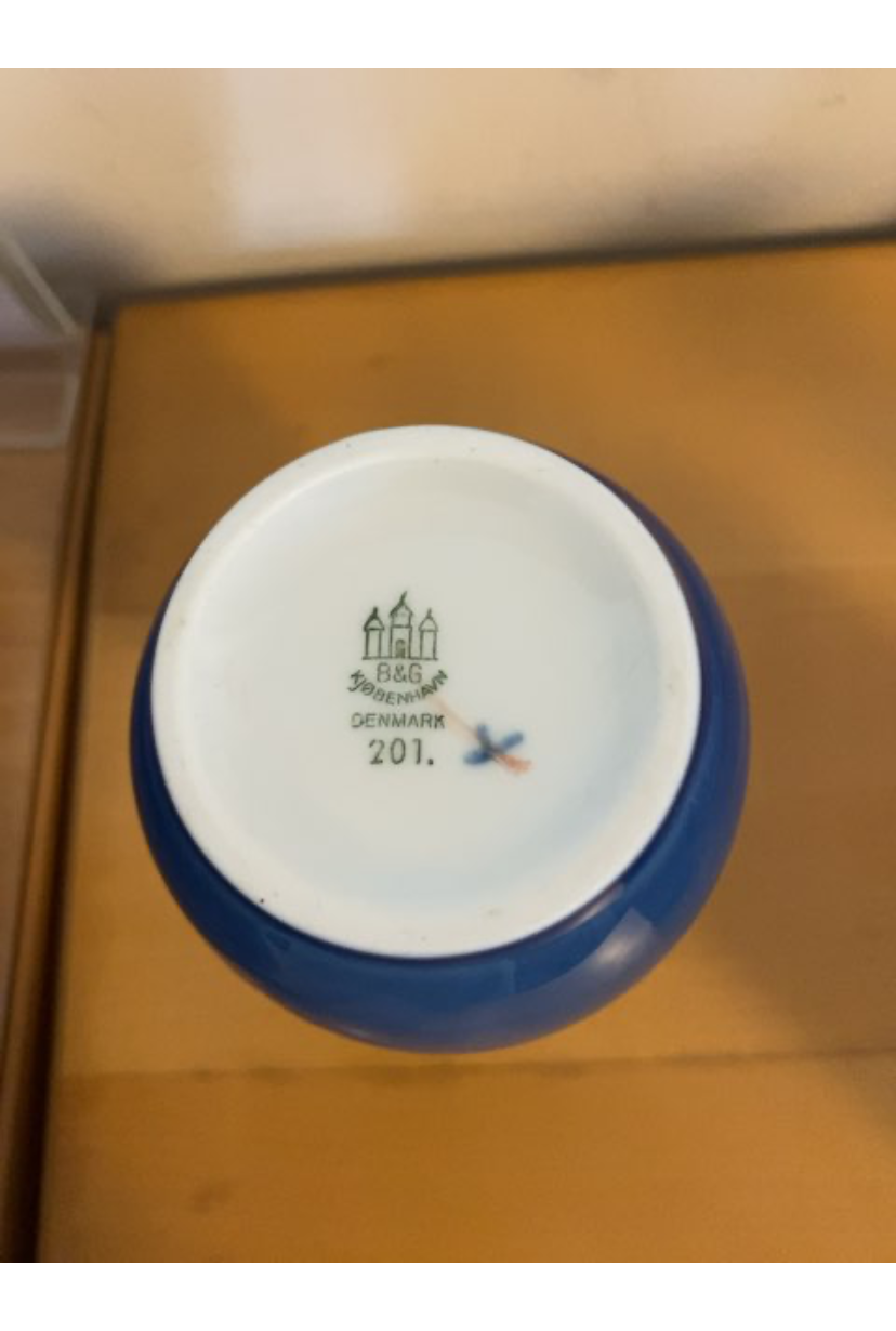 B&G vase 201